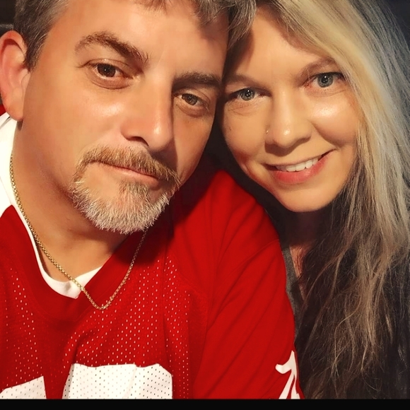 Pinned listing for notifications for shows - Picture 6 of 6